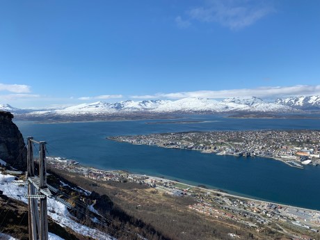 FecCFTELRgiTmNobgLBuSQ