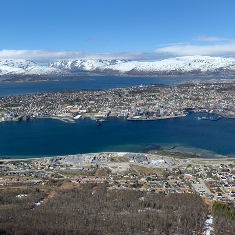 NqiaAF4dQuaEStT6CYKOaA